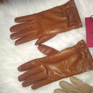Valentino gloves